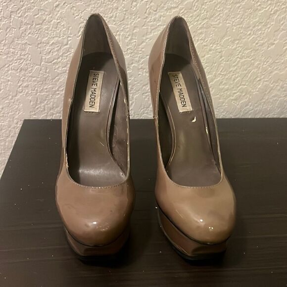 Steve Madden High Heels Size 8 Women’s - Surpass Heels Brown Patent - Picture 1 of 4